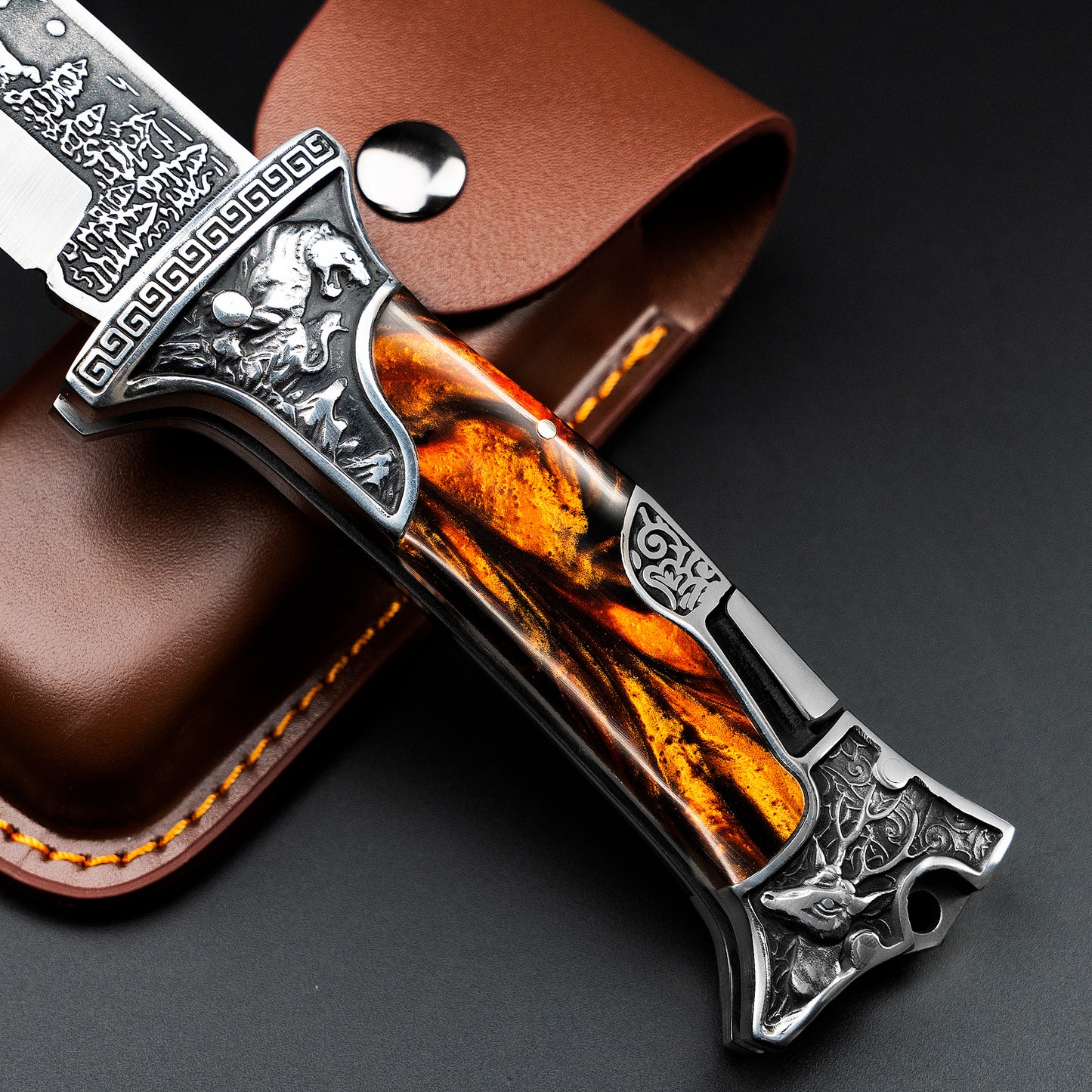 Nedfoss TIGER ROAR Two-Hand Folding Knife, TIGER ROAR Pocket Knife with Belt Clip, EDC Knife with Back Lock, Outdoor & Hunting Folding Knife in Beautiful Design, Sharp