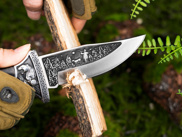 Nedfoss TIGER ROAR Two-Hand Folding Knife, TIGER ROAR Pocket Knife with Belt Clip, EDC Knife with Back Lock, Outdoor & Hunting Folding Knife in Beautiful Design, Sharp