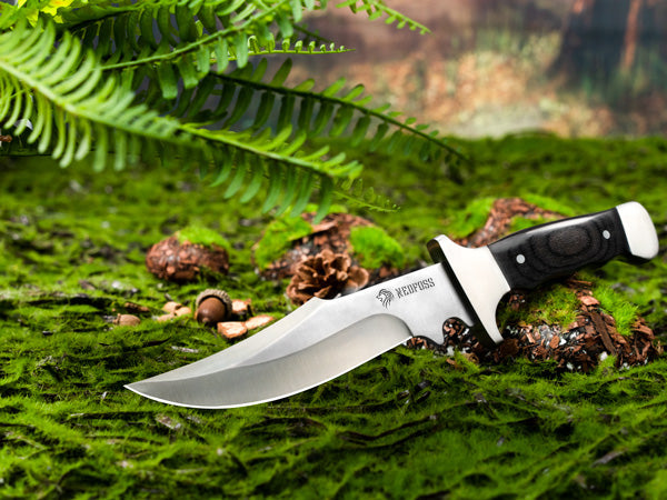 NedFoss TIGER Couteau d'extérieur, Couteau de chasse 16 cm, Couteau de camping avec étui, Couteau Bushcraft