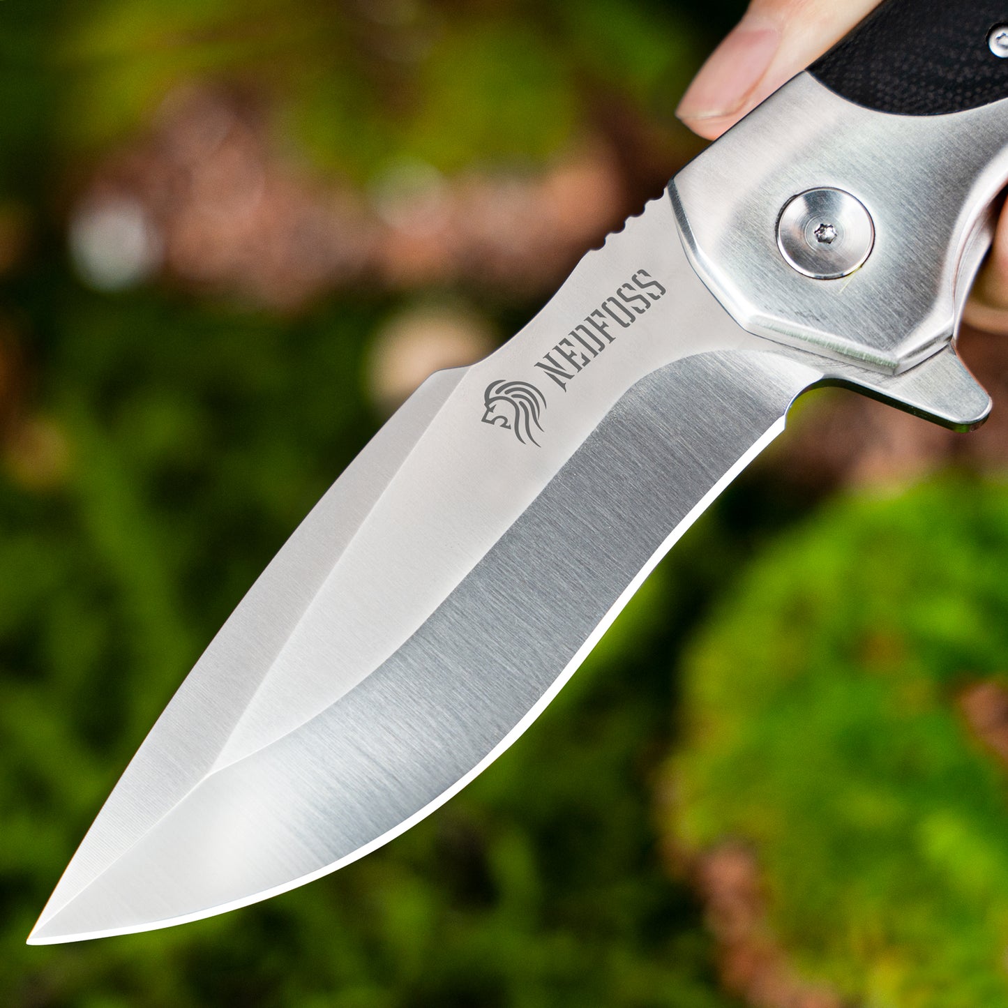 NedFoss SHARK Folding Knife, D2 Steel Pocket Knife, One-Handed Knife with Brass Bearings, Outdoor Pocket Knife with Belt Clip, Liner Lock, Extra Sharp